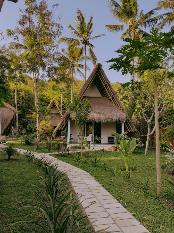 Vayam Boutique Resort Gili Asahan Exterior photo